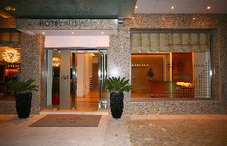 Hotel Flisvos