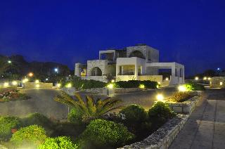 Kavos Hotel