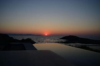 Kavos Hotel