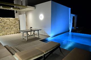 Kavos Hotel
