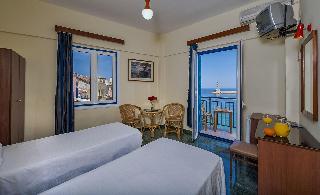 Lucia Hotel