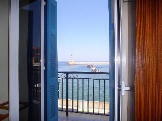 Lucia Hotel