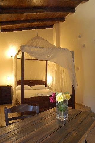 Elia Traditional Hotel & Spa