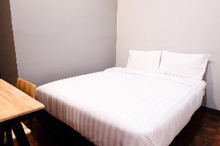 Lux Rooms Night Bazaar HAB