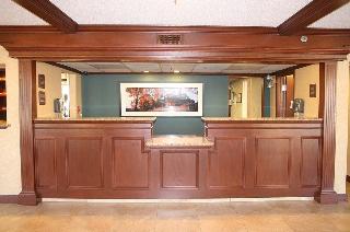 Auburn Place Hotel And Suites