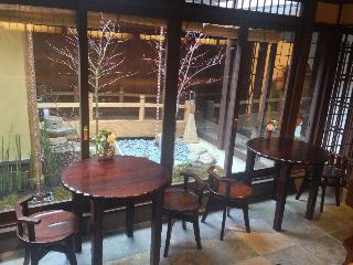 餐館