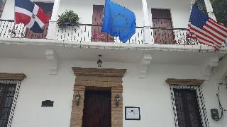 Colonial 154 H Boutique