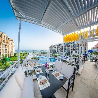 Premier Fort Beach Hotel