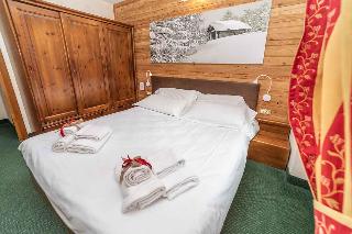 Room Room