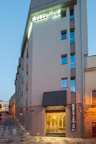 Hotel Executive Inn