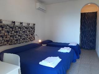 Room Room