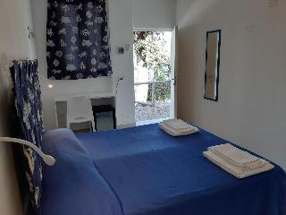 Room Room