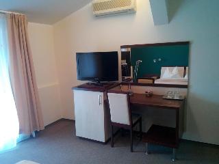 Hotel Baneasa Parc
