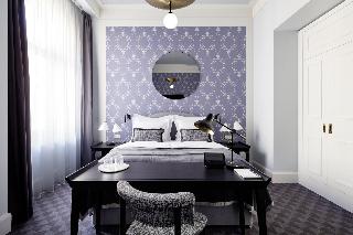 Room Room