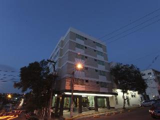 Hotel Serrano