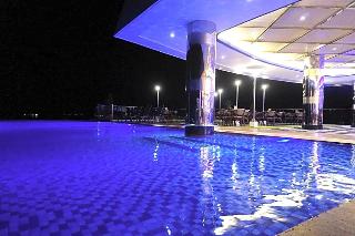 Central Park Reef Resort photo 3