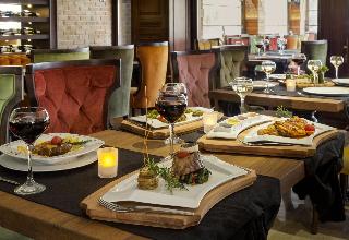 Cadence Design Hotel