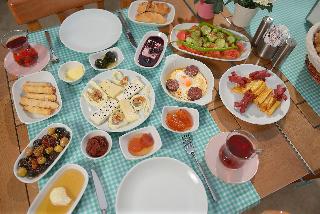 Brothers Cesme Boutique Hotel