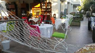 Destina Boutique Hotel