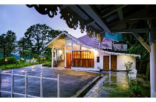 Summit Swiss Heritage Hotel & Spa