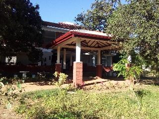 Green Hut Hotel and Restaurant