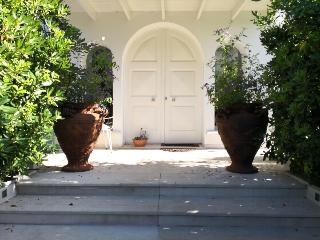 White House Luxury Hospitality