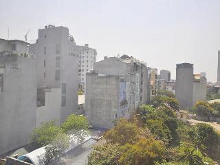 Poonsa Cau Giay