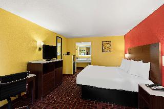 Suite King Bed Mobility Access Bathtub Sofabed Microwave Fridge Non-Smoking Continental Breakfast