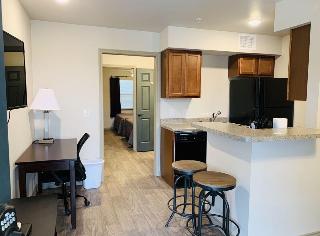 Eagles Den Suites Andrews a Travelodge by Wyndham