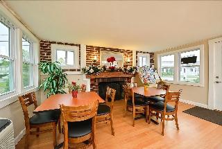 Howard Johnson by Wyndham West Yarmouth/Cape Cod