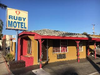 Ruby Motel