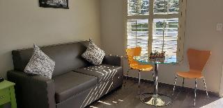 Room:SUI.1B