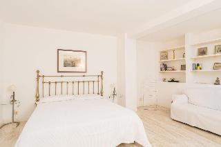 Room Room