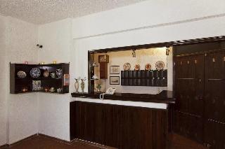 Emmanuel Apartments