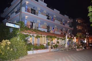 Artemis Hotel