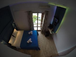 Atlantis Hotel