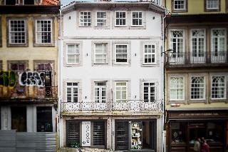 In Porto Gallery Guesthouse
