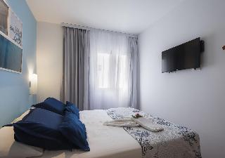 Room Room