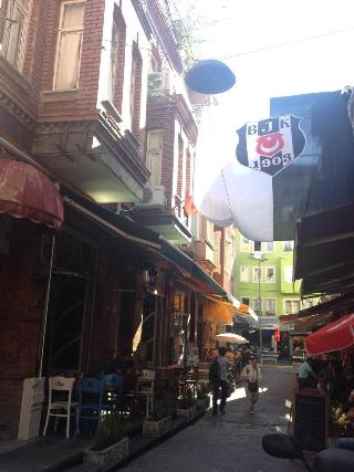 Puffin Hostel