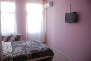 Puffin Hostel