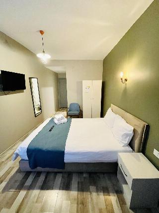 Puffin Hostel