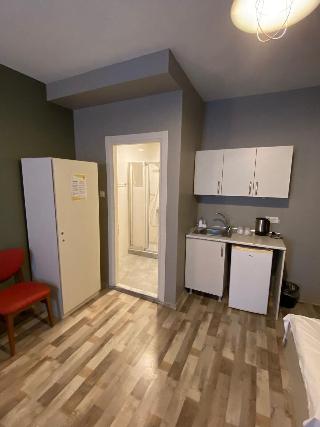 Puffin Hostel