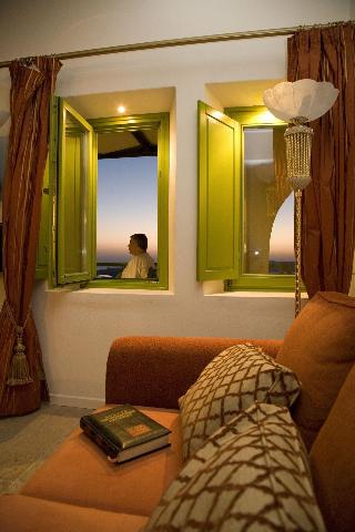 Cabana 112 Cliff Suites