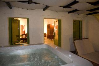 Cabana 112 Cliff Suites