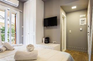 Candia Studios & Rooms