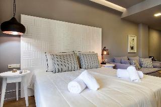Candia Studios & Rooms