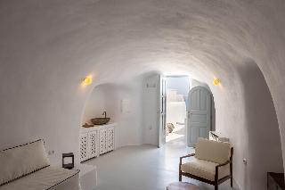Oia Spirit Boutique Residences