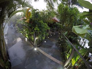 Paradise Hot Springs Thermal Resort