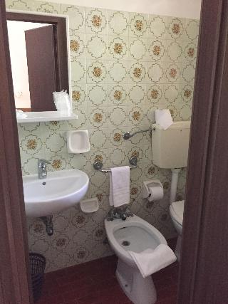 Room Room