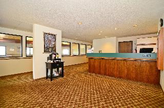 Super 8 by Wyndham Hayward WI